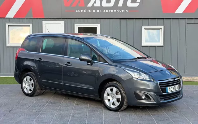 Peugeot 5008