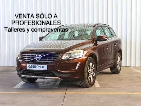 VOLVO XC60 2.0 D4 Momentum