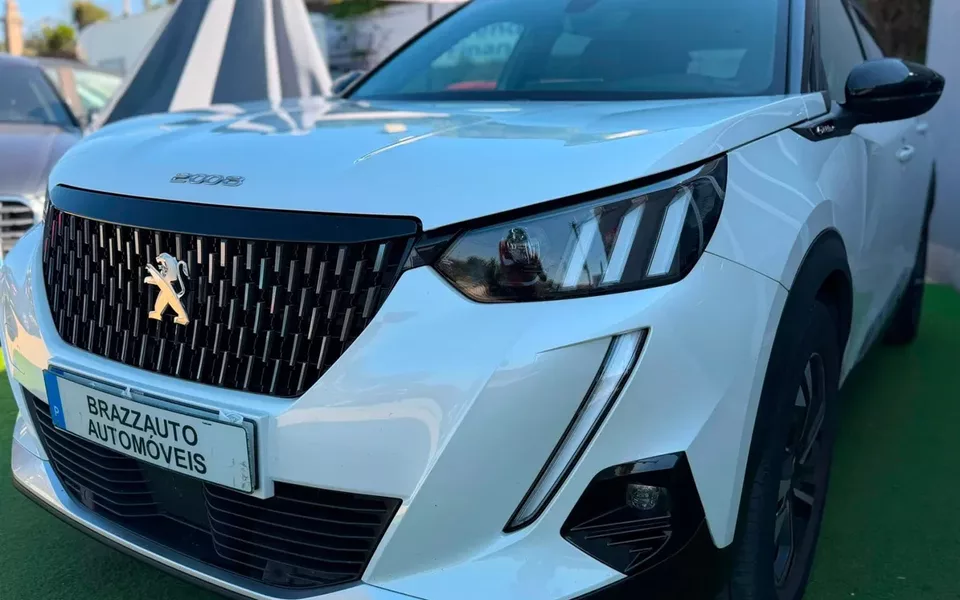 Peugeot 2008 1.2 PureTech GT Line EAT8