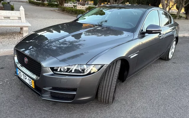 Jaguar XE 20d AWD Aut. Portfolio