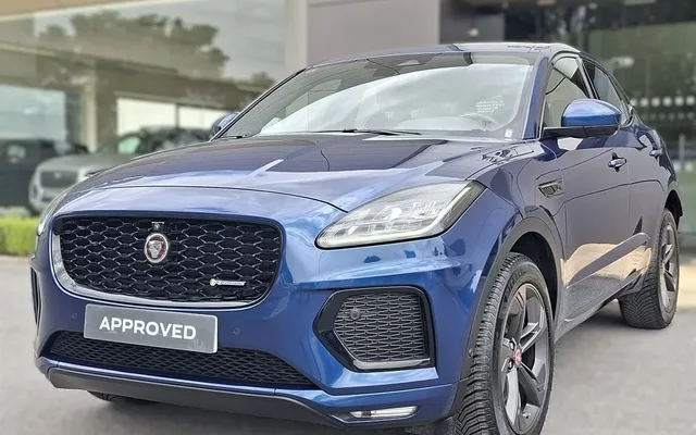 JAGUAR E-Pace E-Pace 2.0D I4 R-Dynamic Base AWD Aut. 163