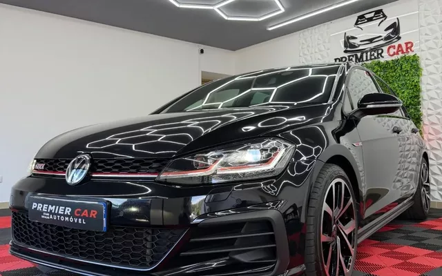 VW Golf 2.0 TSI GTI DSG Performance