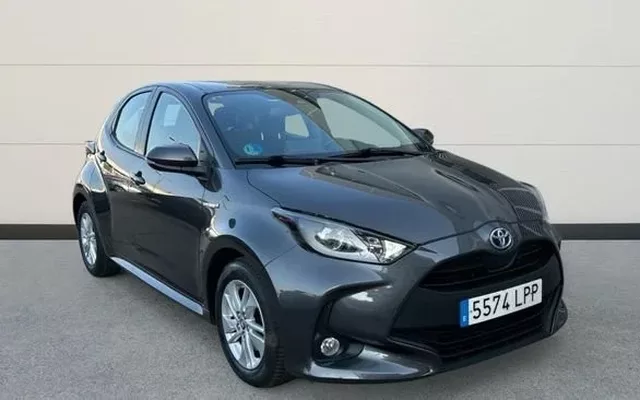 TOYOTA Yaris 1.5 VVT-I HYBRID ACTIVE TECH 116 5P