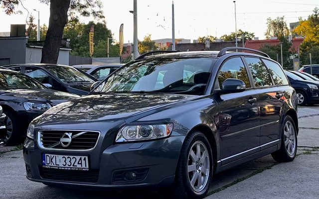 VOLVO V50 POLIFT