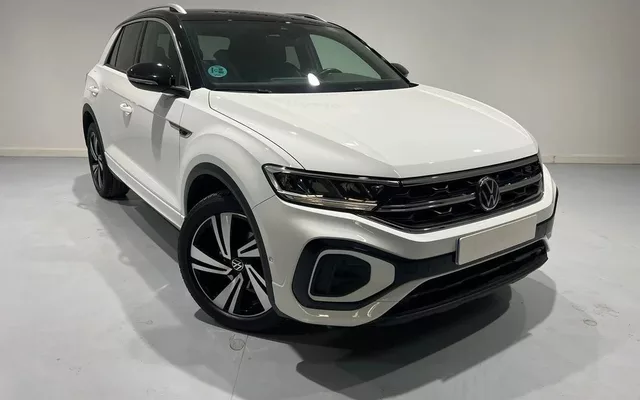 VOLKSWAGEN T-Roc T-Roc 1.5 TSI R-Line kW DSG7 110KW