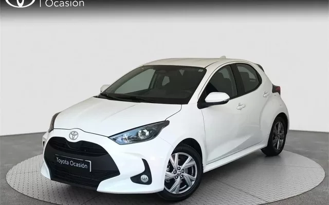 TOYOTA Yaris Yaris 120H 1.5 Active Plus