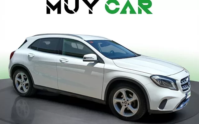 MERCEDES-BENZ Clase GLA GLA 180 7G-DCT