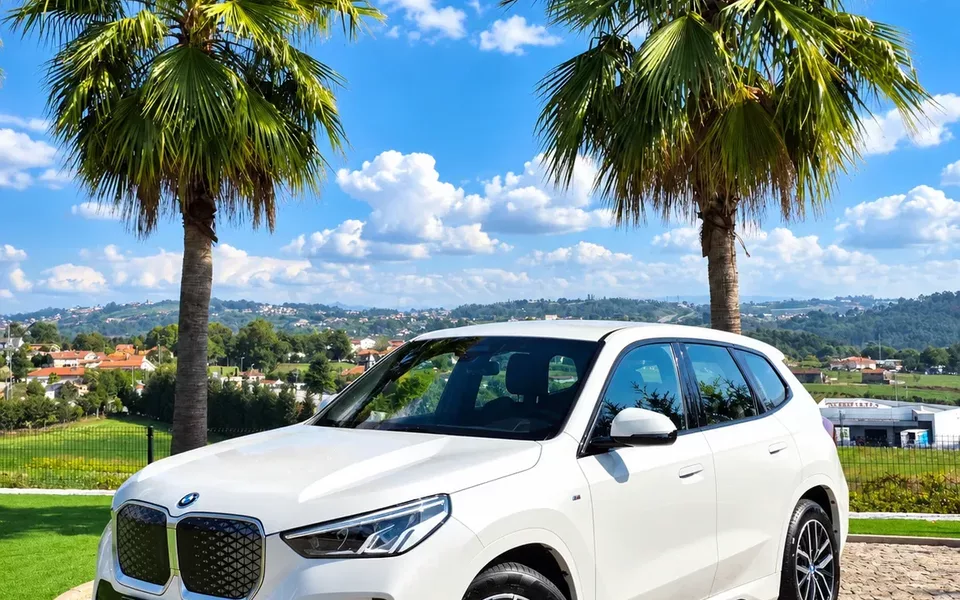 BMW iX1 xDrive30 M Sport Pack