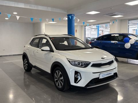 Kia Stonic 1.0 T-GDi 74kW (100CV) MHEV iMT Concept