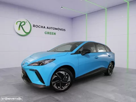 MG MG4 64 kWh Luxury