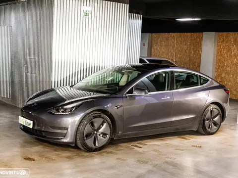 Tesla Model 3 Long-Range Dual Motor AWD