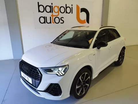Vendido: AUDI Q3 Q3 45 TFSIe Black line S-tronic - 27990€ en Vitoria-gasteiz