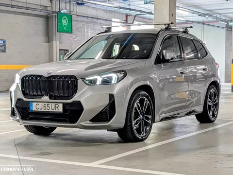 BMW iX1