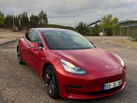 Tesla Model 3 Long-Range Dual Motor AWD