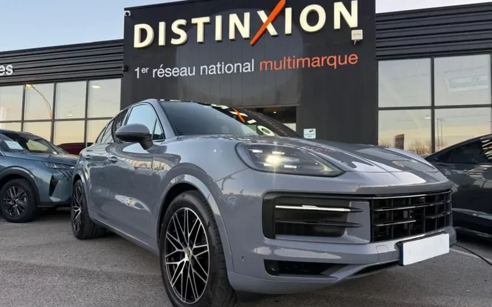 PORSCHE CAYENNE