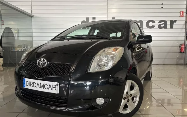 TOYOTA Yaris Yaris 1.4D-4D Sol