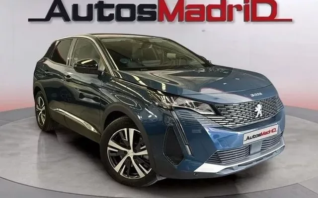 PEUGEOT 3008 225 e-EAT8 Allure Pack