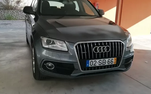 Audi Q5 2.0 TDI quattro S-line S-tronic