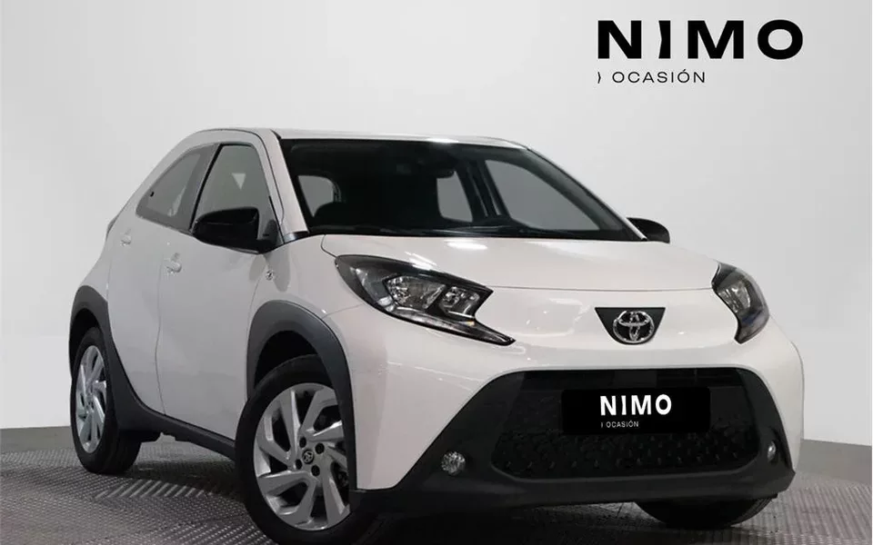 TOYOTA Aygo X Cross AYGO X CROSS 1.0 VVT-I 72CV Play