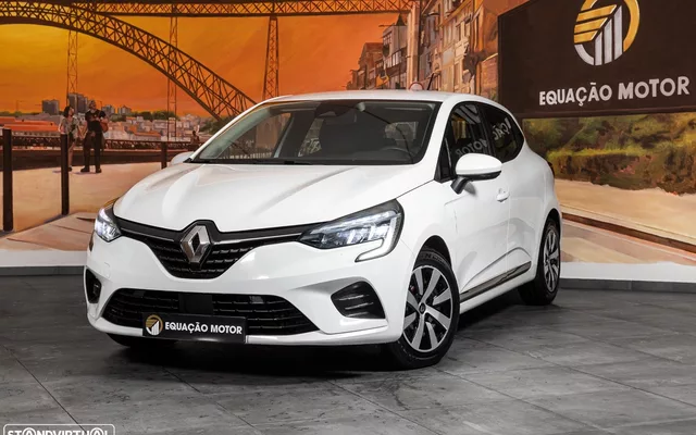 Renault Clio 1.6 E-Tech Intens
