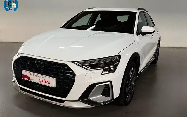 AUDI A3 Allstreet A3 Allstreet TFSIe Genuine S-tronic 150kW