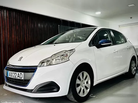 Peugeot 208 PureTech 68 Like