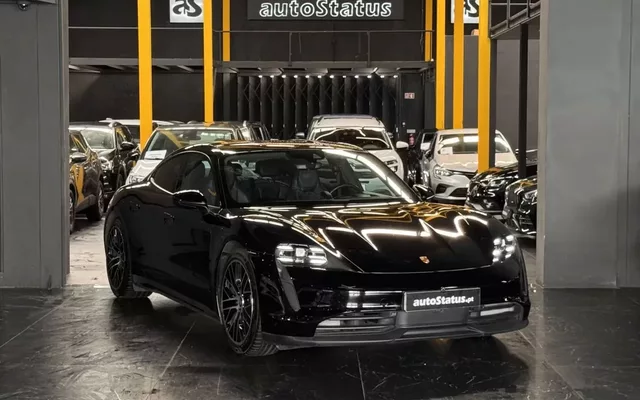 Porsche Taycan Bateria Performance Plus