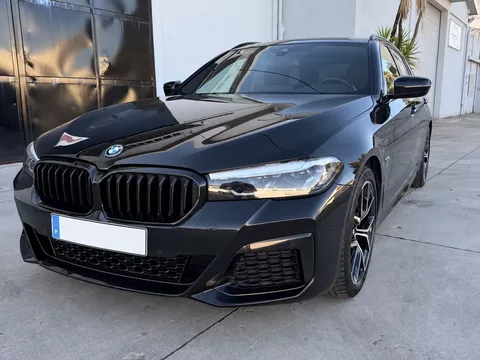 BMW 530 e Pack Desportivo M