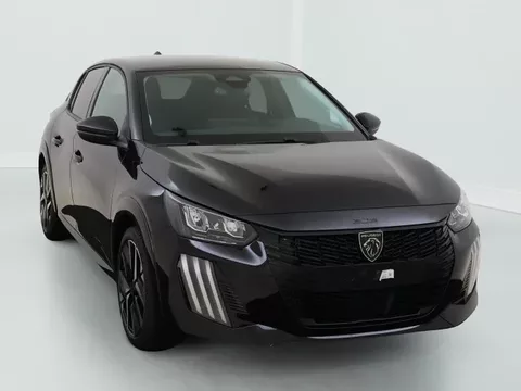 Peugeot 208 Envy 1.2 Turbo 100 hp Man. 6 Zéro km immatriculé