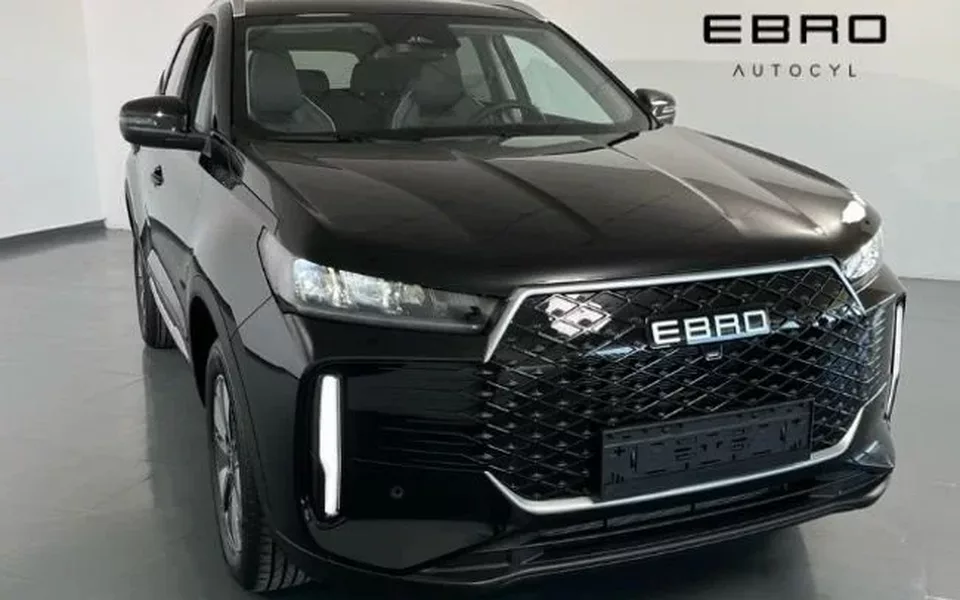 EBRO s400 1.5 DHE HEV Excellence CVT