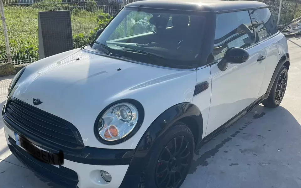 MINI Coupé