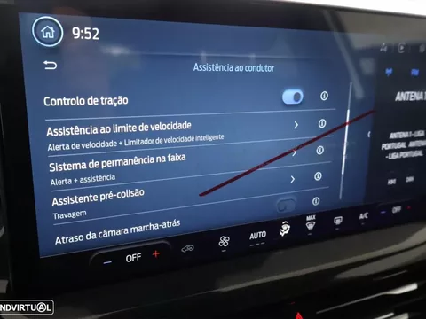 Ford Focus 1.0 EcoBoost MHEV ST-Line