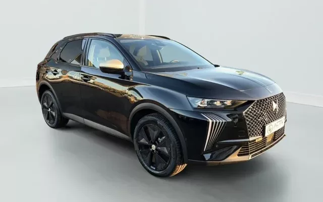 DS DS 7 1.5 bluehdi 130 performance line Zéro km immatriculé