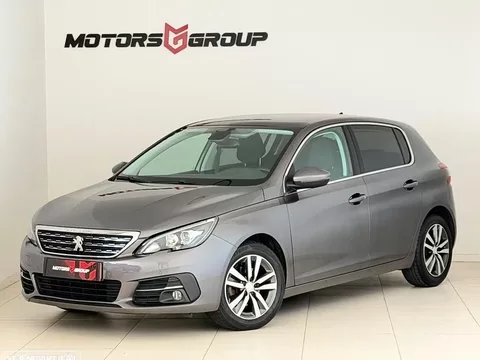 Peugeot 308 1.2 PureTech Allure EAT8