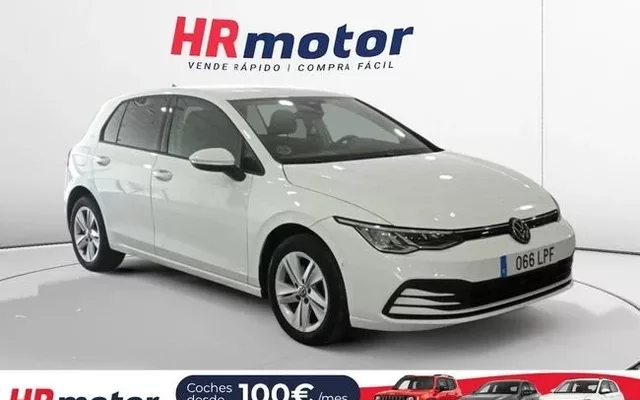 VOLKSWAGEN Golf Life