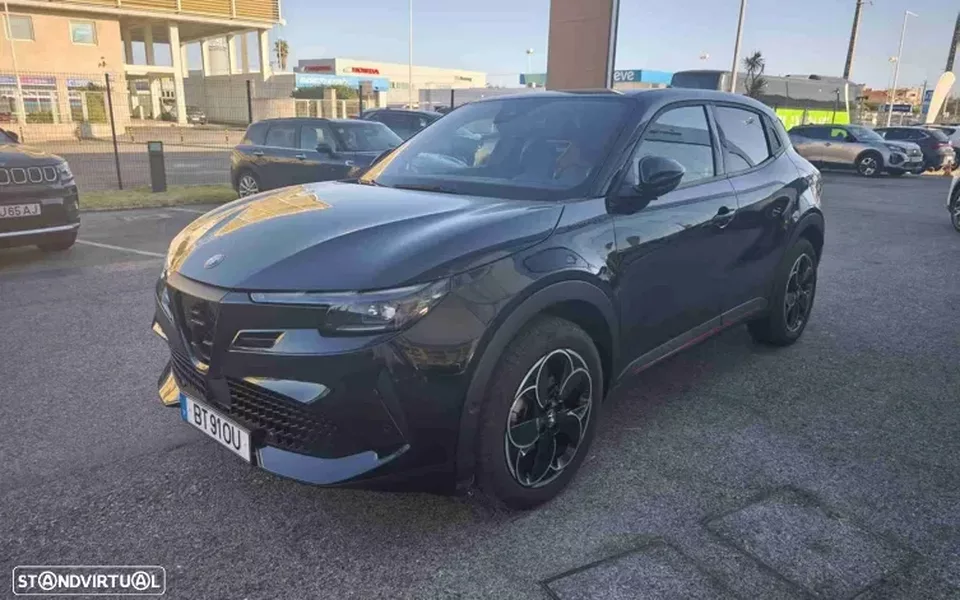 Alfa Romeo Junior 54 kWh Sport Speciale