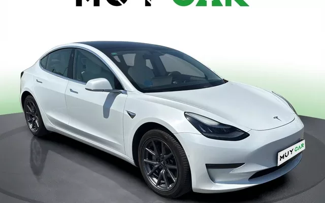 TESLA Model 3 Model 3 Standard RWD Plus