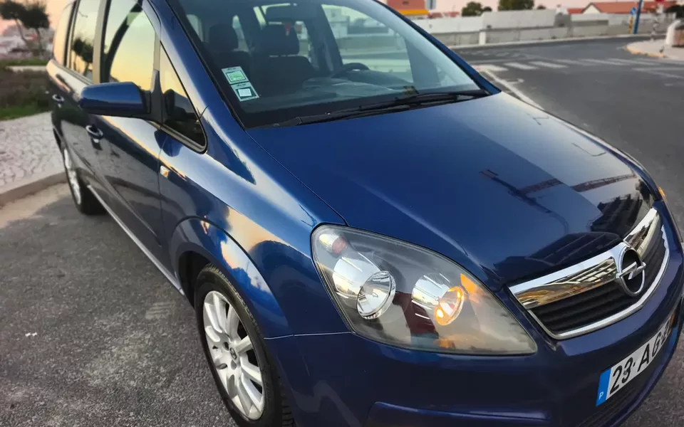 Opel Zafira 1.9 CDTi Enjoy