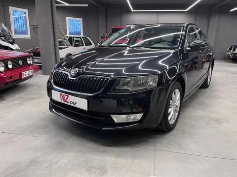 SKODA Octavia Octavia 1.4TSI Ambition DSG 140