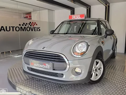 MINI 5 Portas