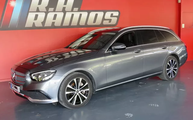 Mercedes-Benz E 300 de Avantgarde