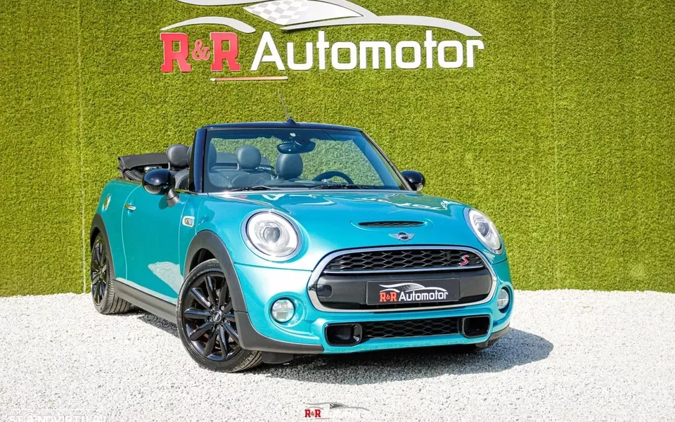 MINI Cabrio Cooper S Auto Desportiva