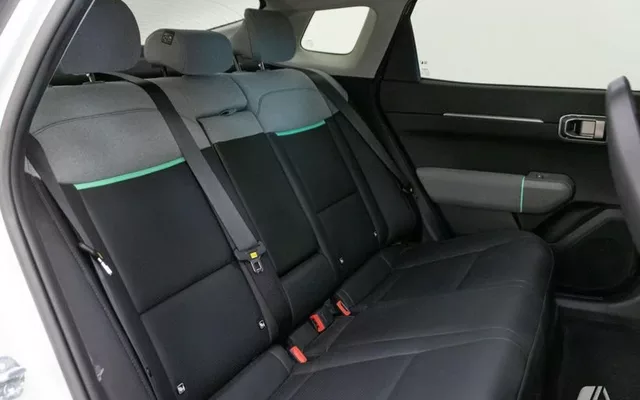 KIA EV4 EV4 Earth Launch Edition Long Range