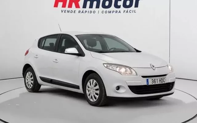 RENAULT Mégane dCi 90 eco2 Authentique 66 kW (90 CV)