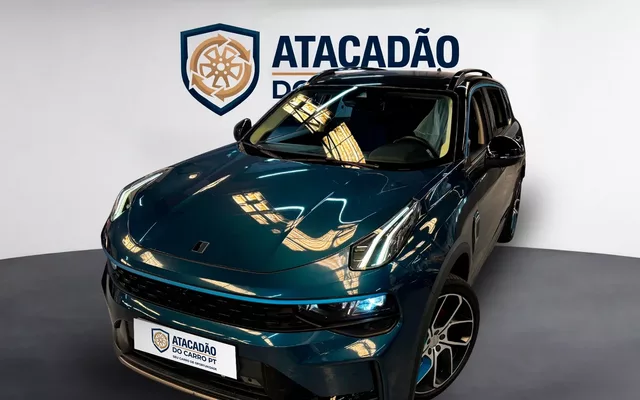 Lynk & Co 01