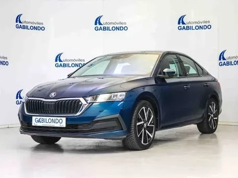 SKODA Octavia Octavia 1.4TSI PHEV Ambition DSG - 22900€ en Valladolid