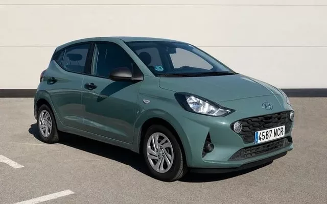 HYUNDAI i10 1.0 ESSENCE 67 5P