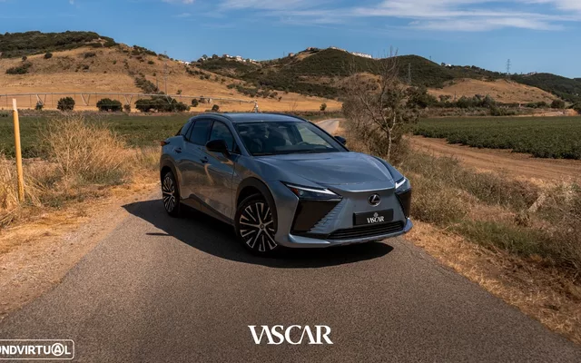 Lexus RZ 450e Luxury Pack