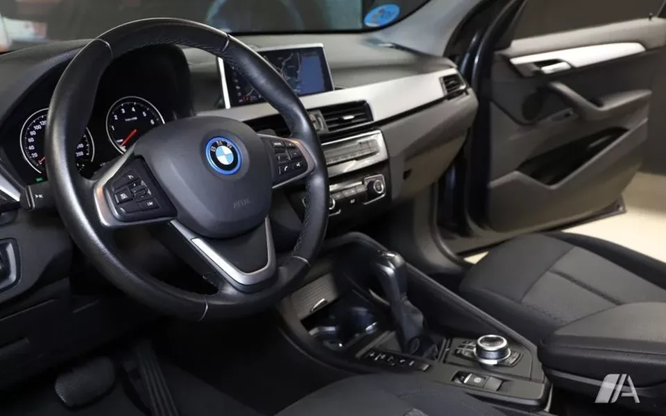 BMW X1 X1 xDrive25eA