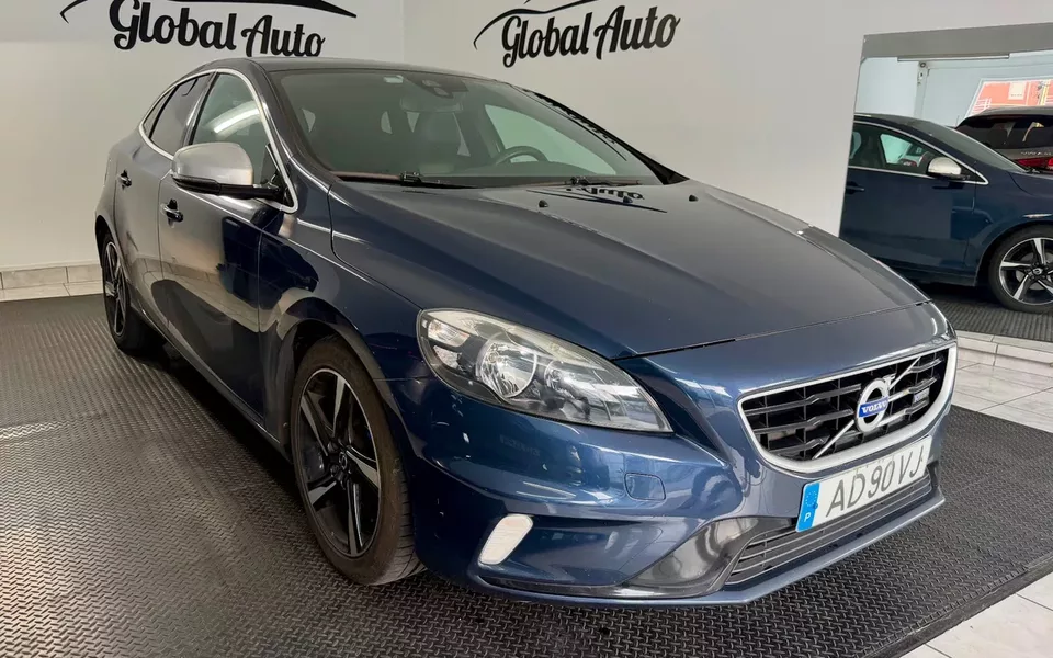 Volvo V40